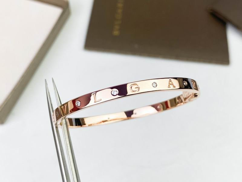 Bvlgari Bracelet 03yxs10